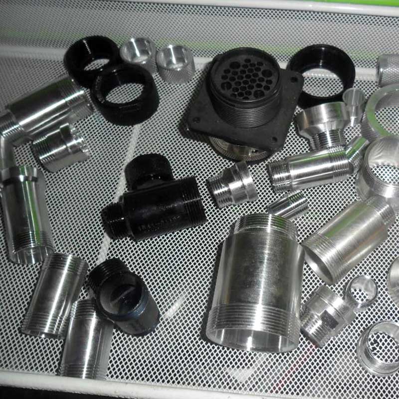 車床加工管件夾不住咋辦？管件加工方法！